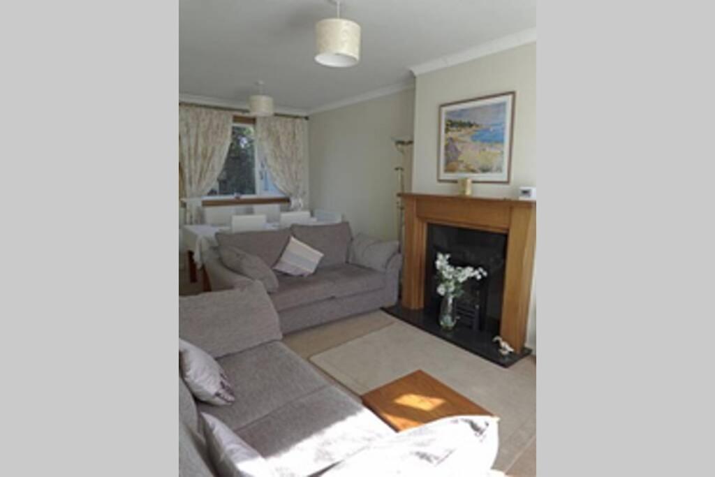 Sunny House With Views To Edinburgh Skyline Villa Luaran gambar