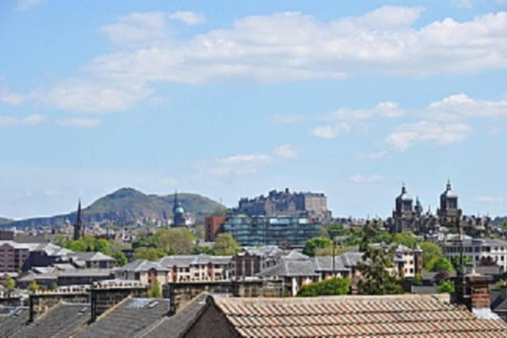 Sunny House With Views To Edinburgh Skyline Villa Luaran gambar